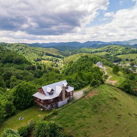 Vila Mountain Range Retreat Vilas Exteriér fotografie